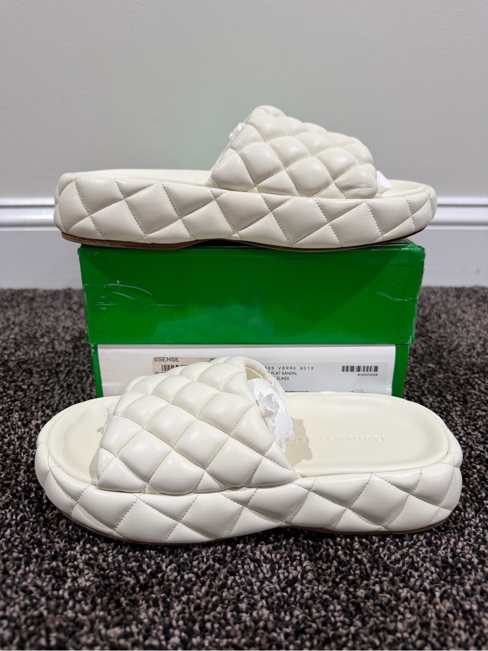 Bottega Veneta White/Cream Quilted Stretch Leather Padded Slide Sandals